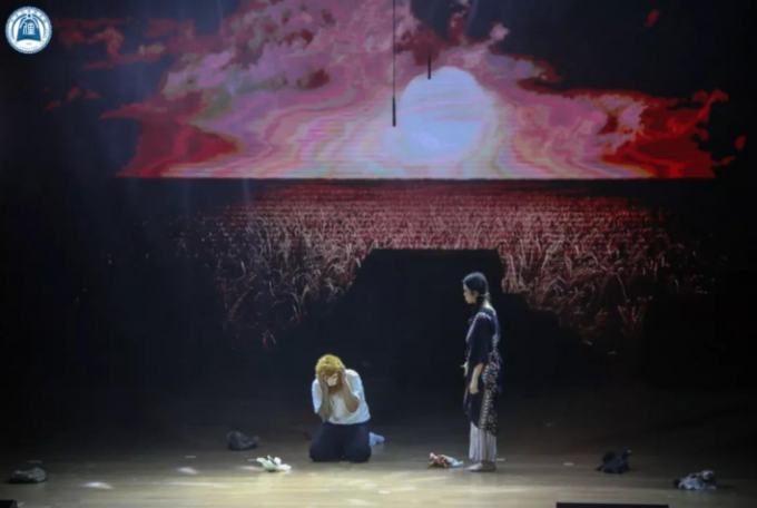 5dfc324d90147.png 12.png